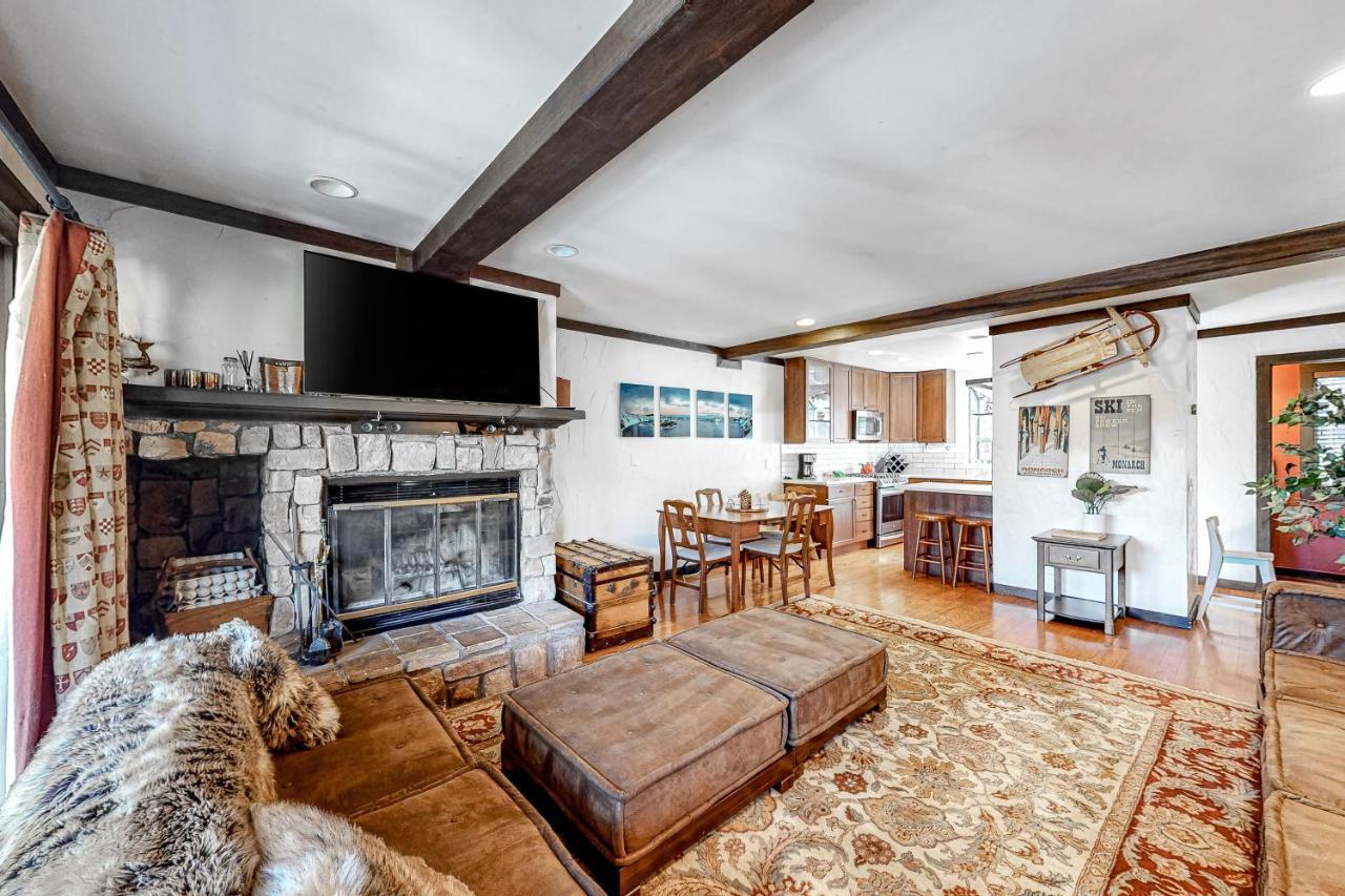 Tavern Olympic Valley  Room photo